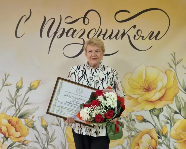 ОАО "Моготекс" отметил День работников легкой промышленности праздничным концертом!