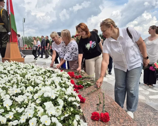 Митинг-реквием «Звон скорби»