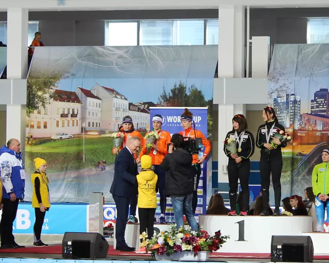 Моготекс выступил партнером финального этапа Кубка мира по конькобежному спорту