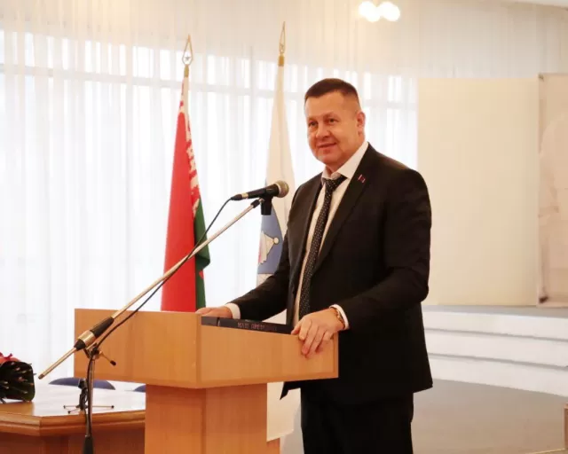 ОАО «Моготекс» поздравляет Юрия Александровича Комарова с назначением на должность генерального директора