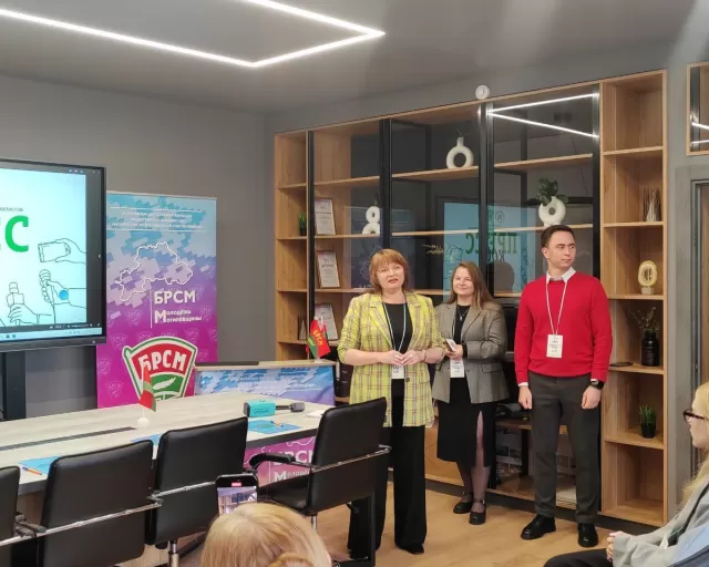 В Могилеве наградили победителей конкурса молодых журналистов "Пресс-код"