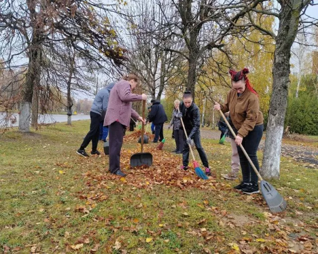 Сплоченные и ответственные: сотрудники "Моготекcа" на субботнике